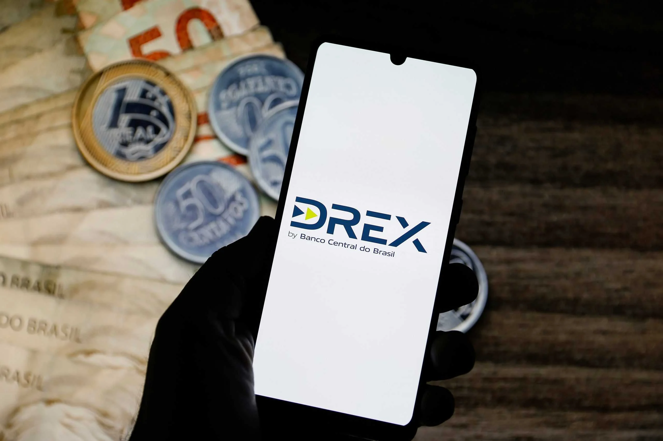 Entrevista: o que aconteceu com o Drex?