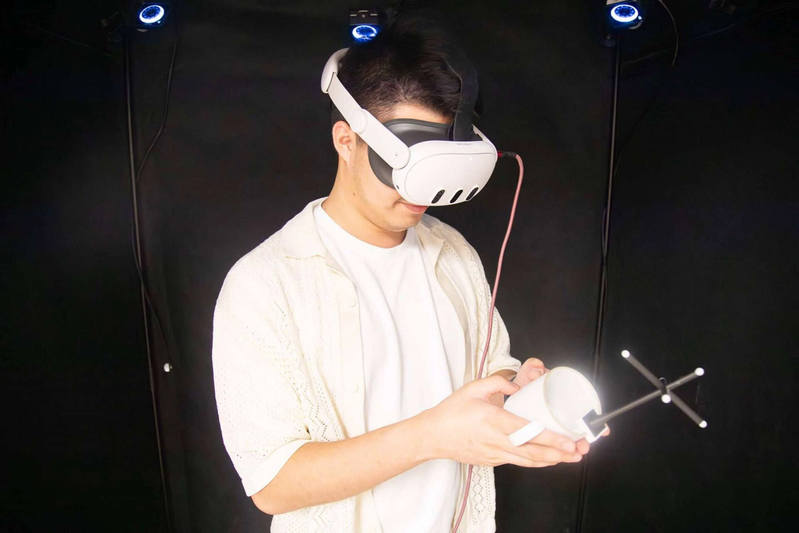 Realidade aumentada com teclado tátil: PropType transforma objetos do dia a dia em teclas virtuais e promete digitação mais precisa Nova tecnologia de realidade aumentada transforma objetos em teclados virtuais