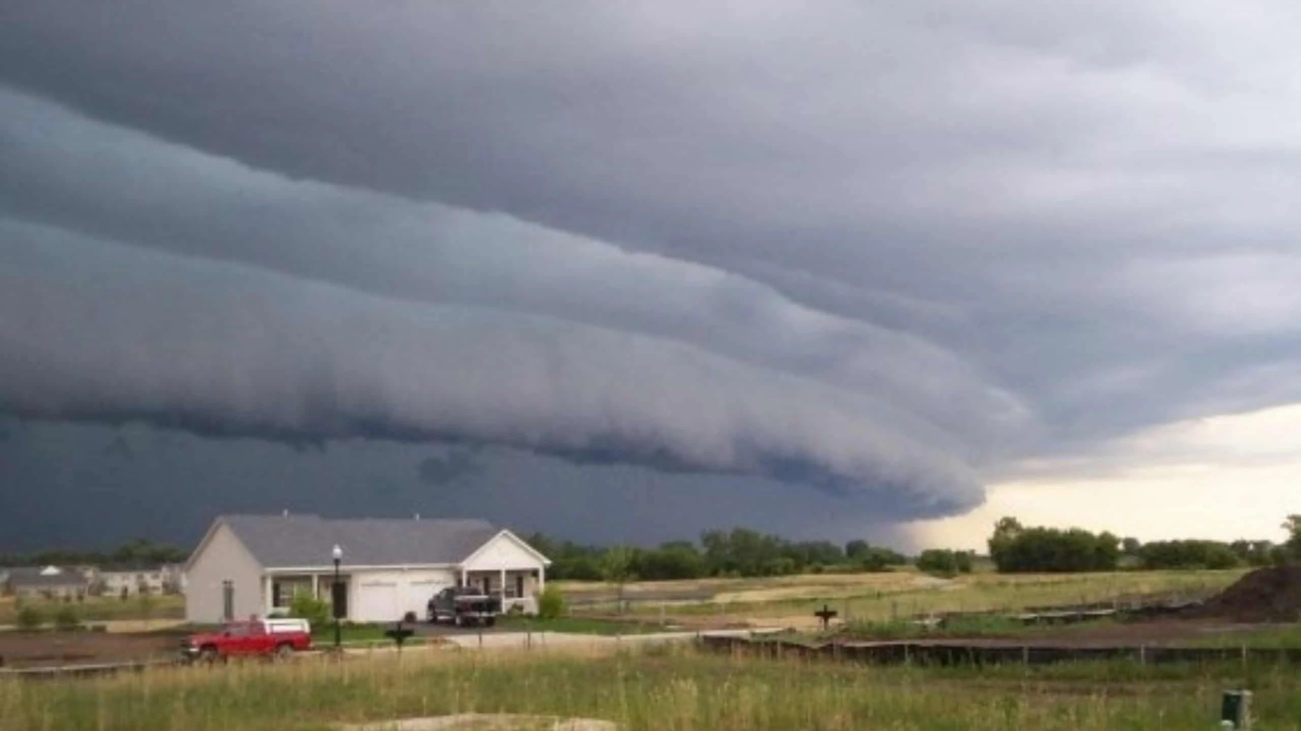 Tempestade em linha reta? Conheça o curioso fenômeno "Derecho"