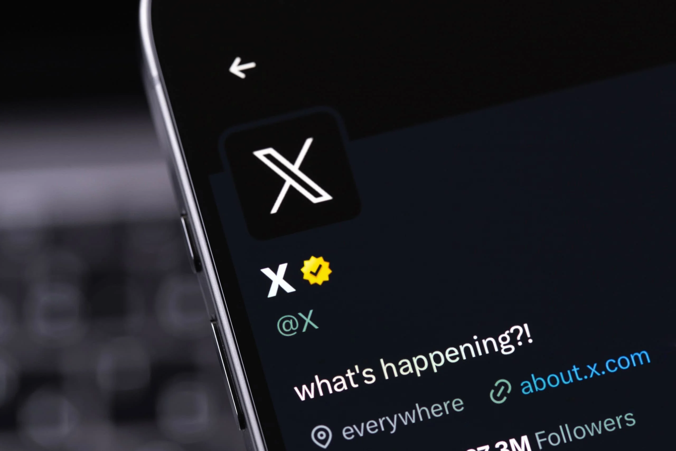 “Sobre esta conta do X”: recurso revela histórico, localização e promete reduzir bots e desinformação na plataforma X libera ferramenta que revela histórico e localização de contas