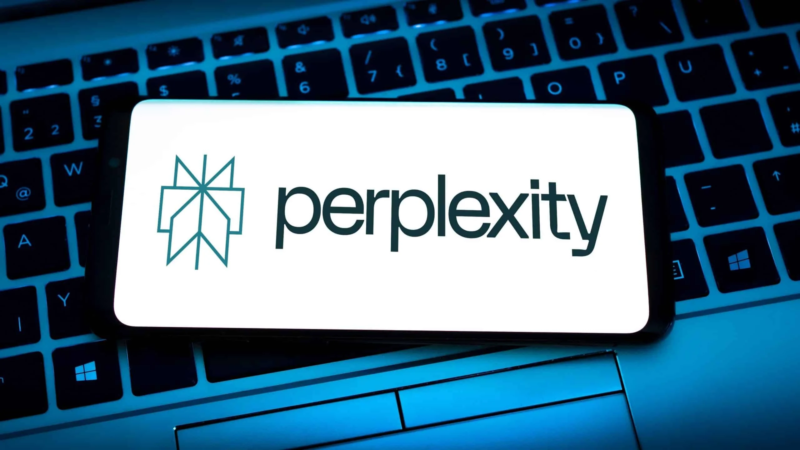 Perplexity Comet para Android: navegador com IA leva buscas inteligentes, voz e resumo de abas do desktop ao celular Perplexity lança navegador Comet para Android com IA e recursos do desktop