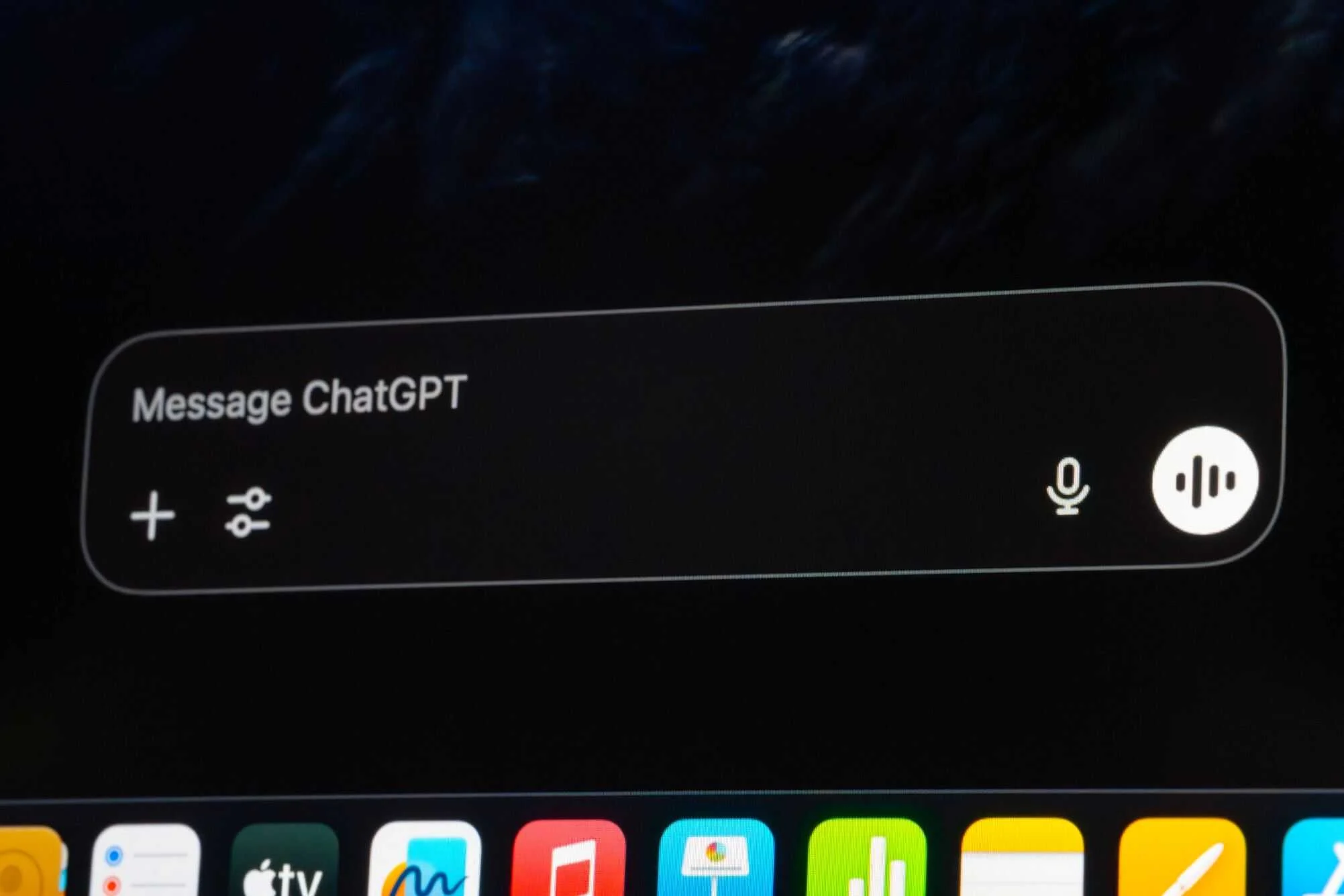 Chats em grupo do ChatGPT são liberados globalmente: recurso chega aos planos Free, Go, Plus e Pro com colaboração para até 20 pessoas ChatGPT libera chats em grupo para todos os usuários