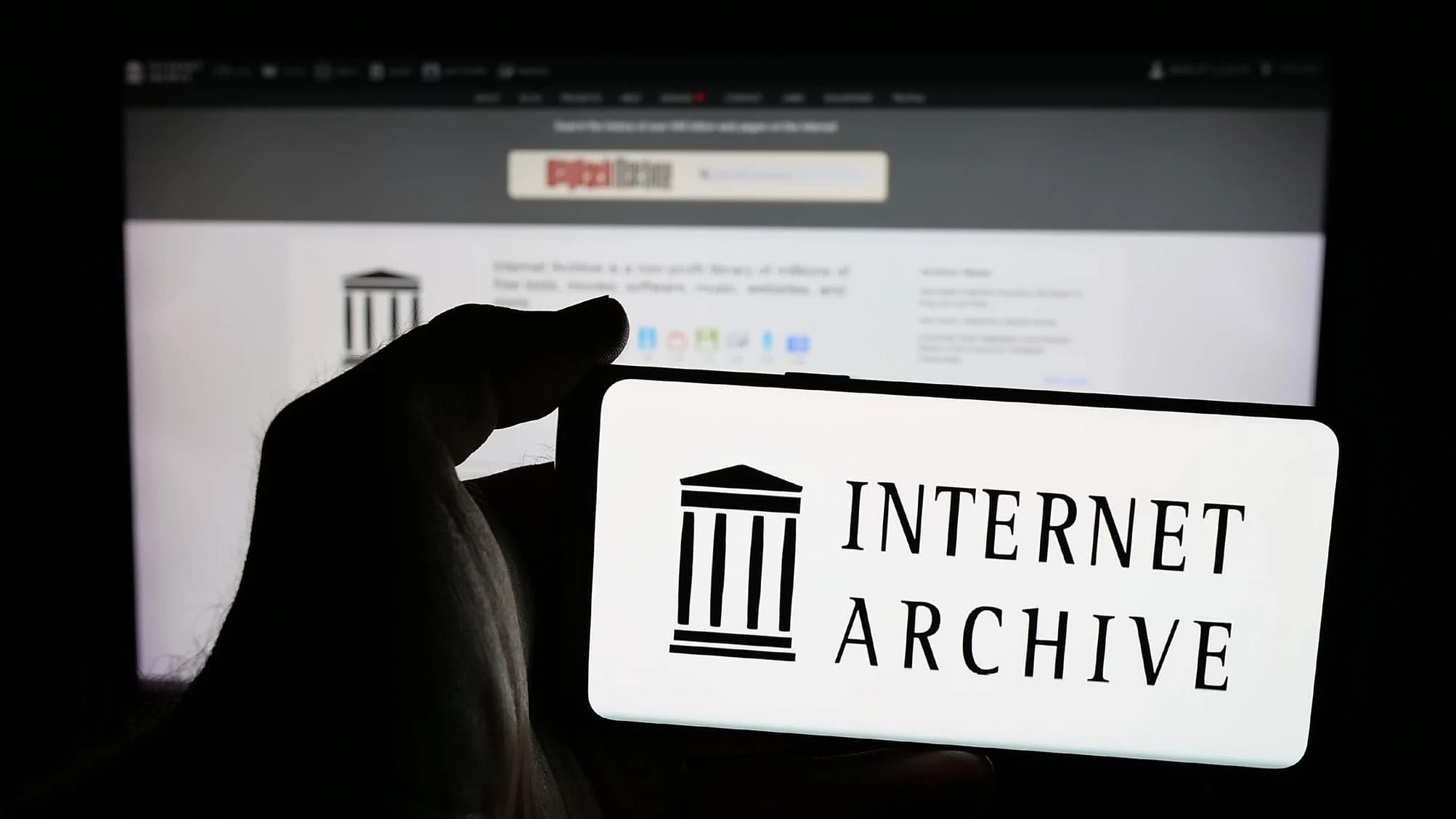 Internet Archive: como a biblioteca digital em São Francisco salva a história da internet, ultrapassa 1 trilhão de páginas e já arquiva respostas de IA Internet Archive: conheça a biblioteca que registra a história online