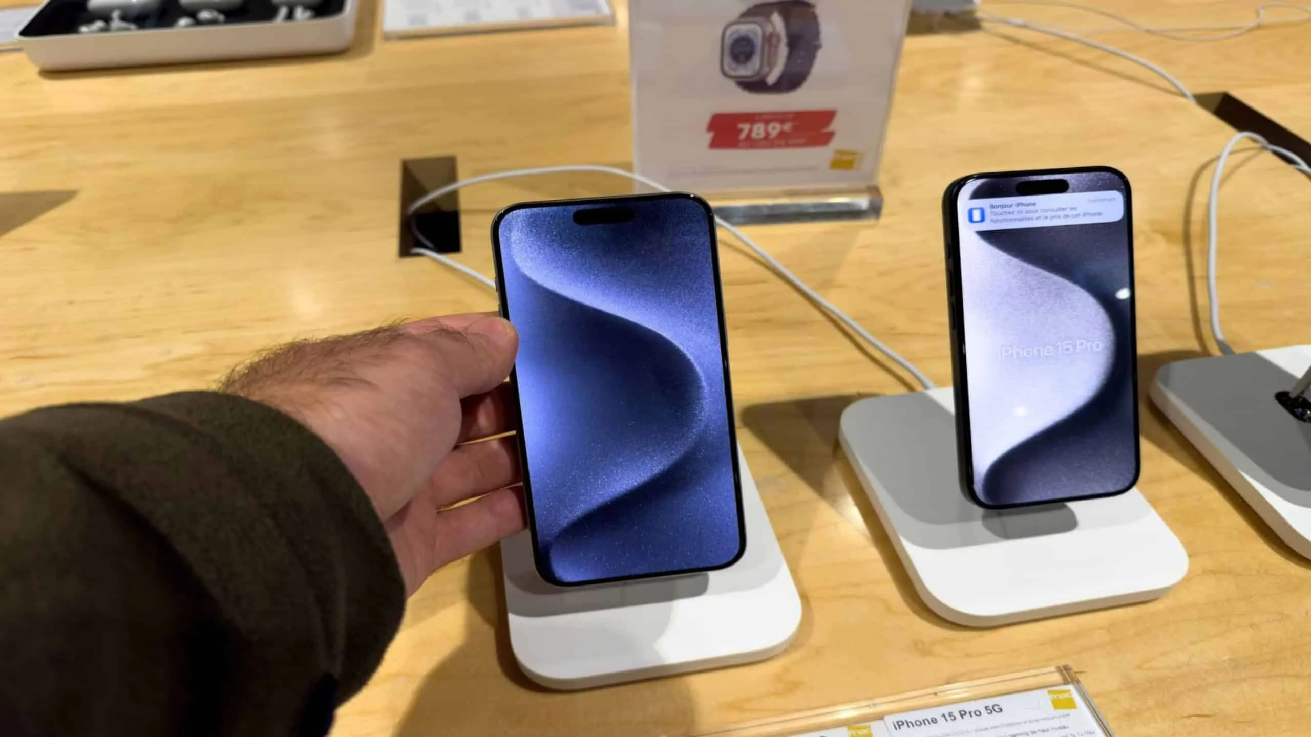 Um mês depois do lançamento do iPhone 17, vendas crescem 22% na China
