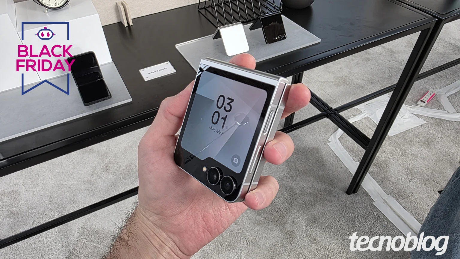 Galaxy Z Flip 7 FE com 53% OFF no 11.11 da Black November: preço cai a R$ 3.149,08 no Mercado Livre com cupom, tela de 120 Hz e câmera de 50 MP 11.11: Galaxy Z Flip 7 FE tem 53% OFF histórico na Black November • Tecnoblog
