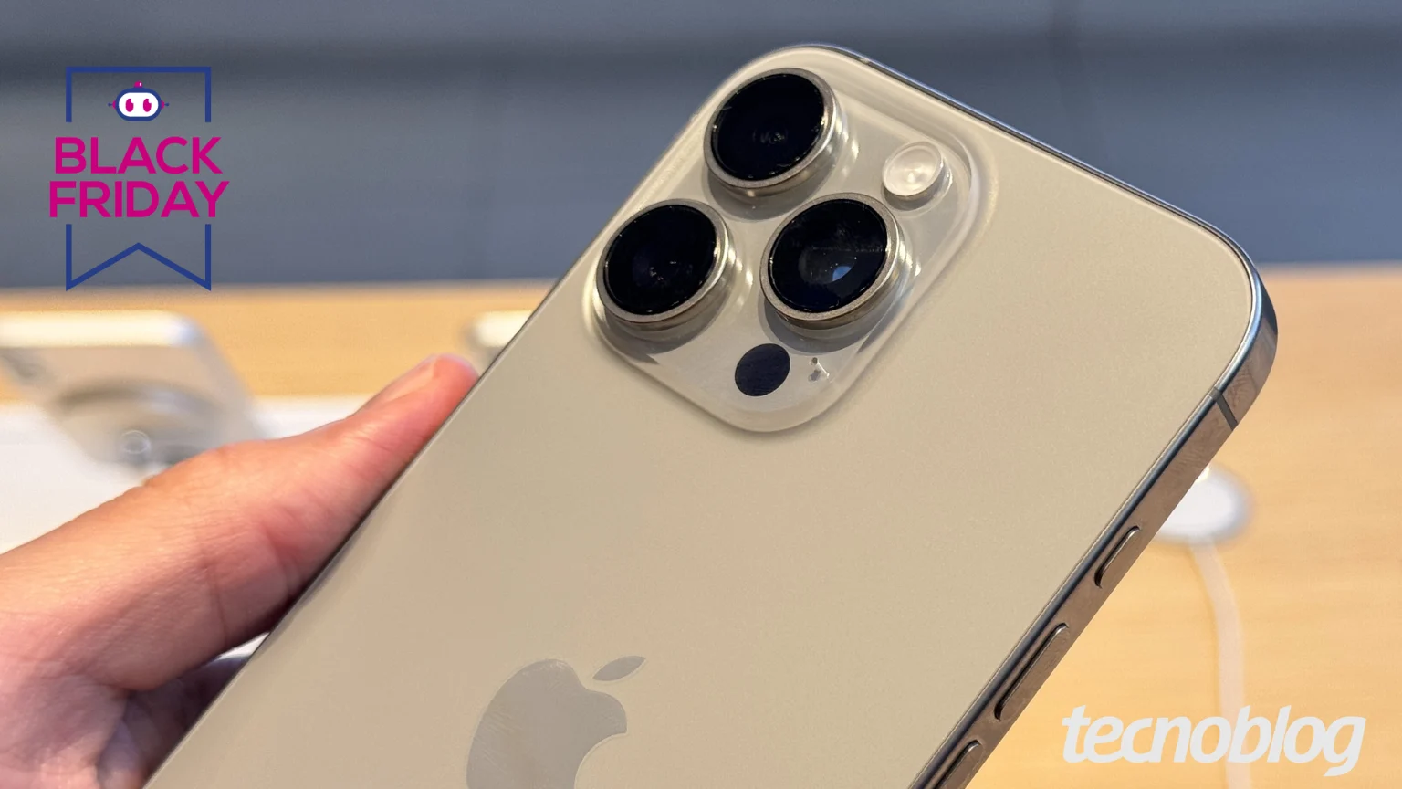 iPhone 16 Pro 1 TB tem 31% OFF no Esquenta Black Friday da Amazon, menor preço em meses com Apple A18 Pro e câmeras de 48 MP Esquenta Black: iPhone 16 Pro (1 TB) tem 31% OFF com menor preço em meses • Tecnoblog